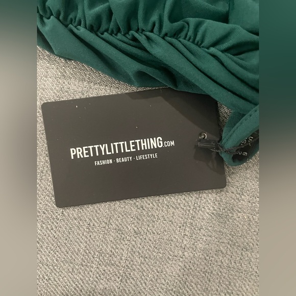 Pretty Little Thing Emerald Green Slinky Runched One Shoulder Longline Dress. - Picture 7 of 7